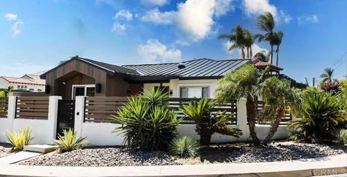 3761 Oleander Dr, San Diego, CA, 92106-1156 | Card Image