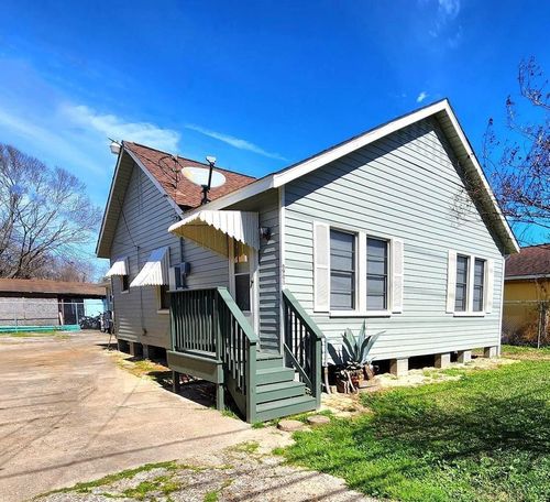 6903 Palestine St, Houston, TX, 77020-7527 | Card Image