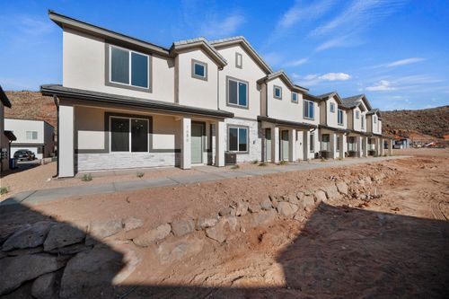 2327-3376 E Dance Hall Ln, Washington, UT, 84780-3831 | Card Image