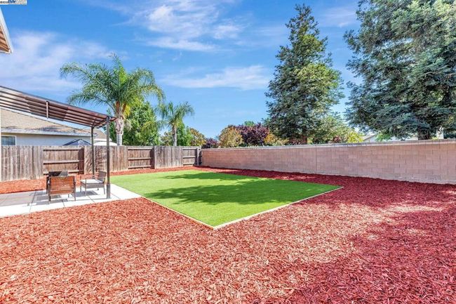 113 Silver Bell Way, House other with 5 bedrooms, 3 bathrooms and 2 parking in Oakley CA | Image 47