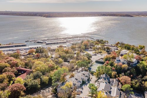 apt-103-9999 Boat Club Rd, Fort Worth, TX, 76179-4079 | Card Image