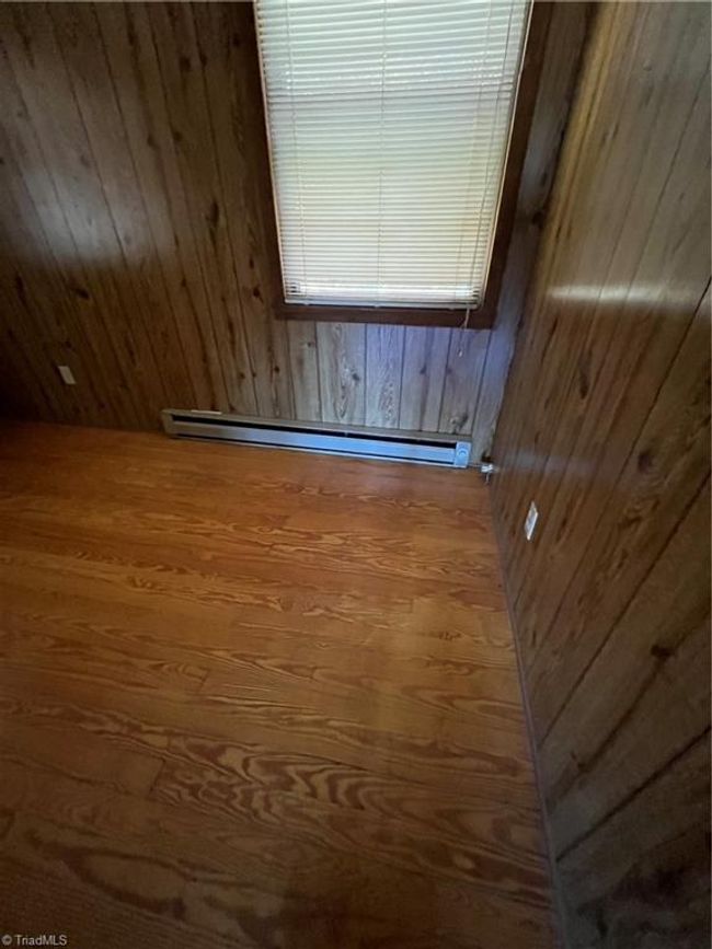 1972 Big Horse Creek Rd, House other with 3 bedrooms, 2 bathrooms and null parking in Lansing NC | Image 36