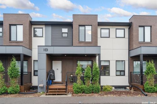 18-619 Evergreen Blvd, Saskatoon, SK, S7W0Y7 | Card Image