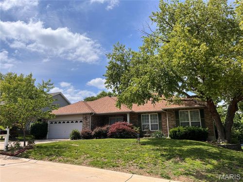 4844 Greenburg Drive, St Peters, MO, 63304 | Card Image