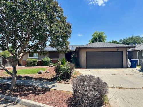 6590 N Mariposa Street, Fresno, CA, 93710 | Card Image