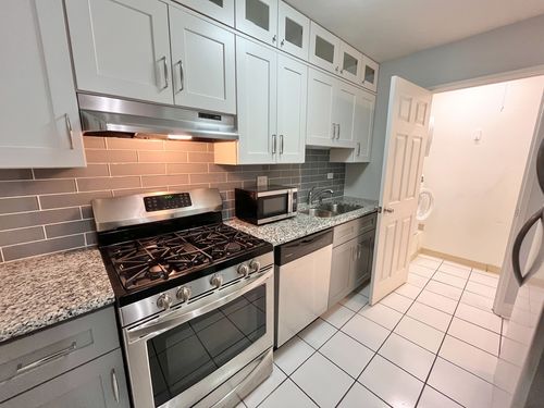 apt-105-1501 E Churchill Dr, Palatine, IL, 60074-4163 | Card Image