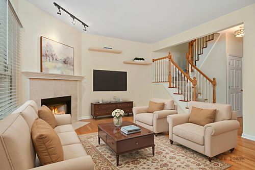 1804 Monroe Ct, Glenview, IL, 60025-1486 | Card Image