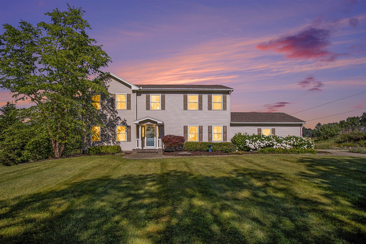18 Mile Rd, Marshall, MI 49068