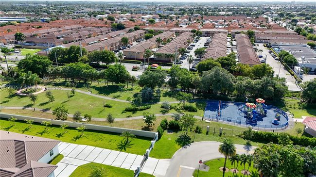 APT-4 - 7749 W 36 Th Ave, Townhouse with 3 bedrooms, 3 bathrooms and null parking in Hialeah FL | Image 26