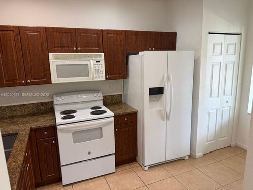 104-8250 Sw 27th St, Miramar, FL, 33025-2997 | Card Image