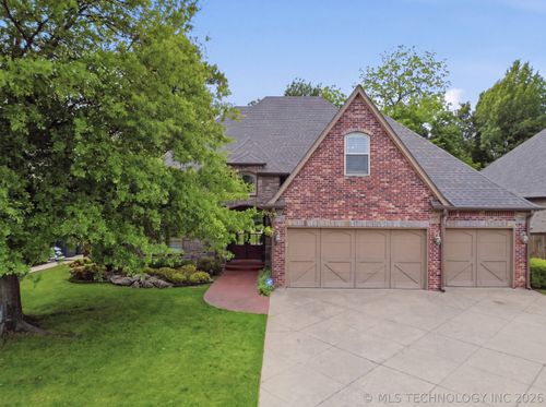 7726 Indian Ave, Tulsa, OK, 74132-2841 | Card Image