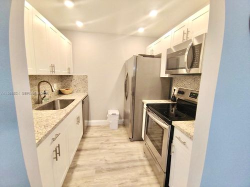 apt-308g-13250 4th Ct, Pembroke Pines, FL, 33027-2065 | Card Image