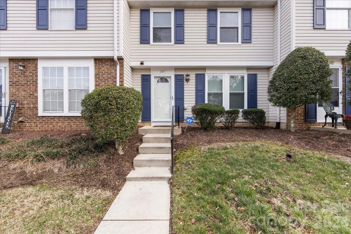 Residential in Pineville 5