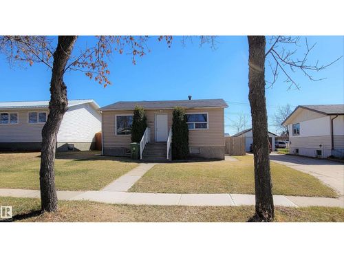 5422 51 Ave, Bonnyville, AB, T9N1Z8 | Card Image