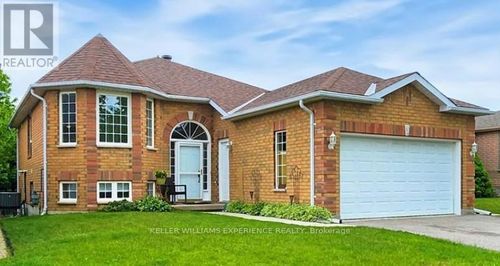 lower-7 Golden Eagle Way, Barrie, ON, L4M6P6 | Card Image