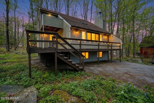 10 Garden Dr, Lake Ariel, PA, 18436 | Card Image