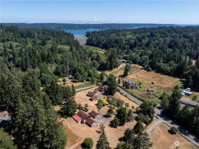 13085 Olalla Valley Road Se, House other with 4 bedrooms, 2 bathrooms and 3 parking in Olalla WA | Image 1