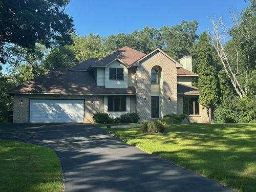 230 Plainview Dr, River Falls, WI, 54022-8037 | Card Image