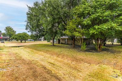 101 Stones Court, House other with 3 bedrooms, 2 bathrooms and null parking in Waxahachie TX | Image 2