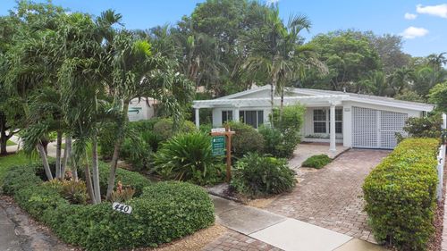 440 Ne 17th Way, Fort Lauderdale, FL, 33301-1350 | Card Image