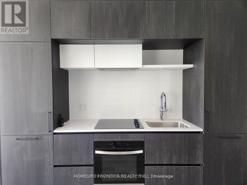 417-6 David Eyer Road, Richmond Hill, ON, L4S1M4 | Card Image