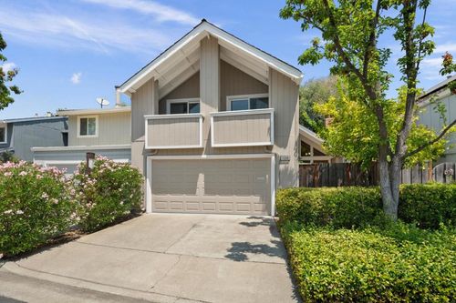 134 Pine Wood Ln, Los Gatos, CA, 95032 | Card Image