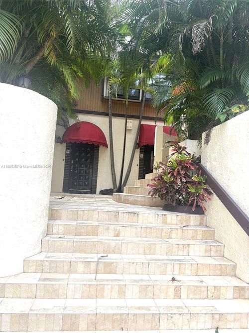 7-1890 Brickell Ave, Miami, FL, 33129-1625 | Card Image