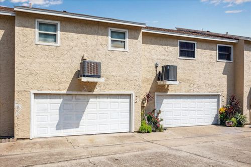 apt-3-3700 83rd St, Galveston, TX, 77554-9261 | Card Image