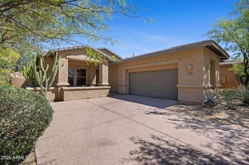 9506 E Mohawk Ln, Scottsdale, AZ, 85255-6638 | Card Image