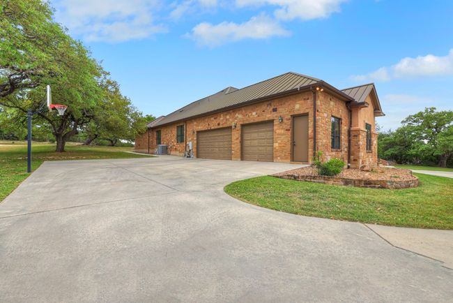 116 San Salvadore, House other with 4 bedrooms, 3 bathrooms and 5 parking in Canyon Lake TX | Image 32