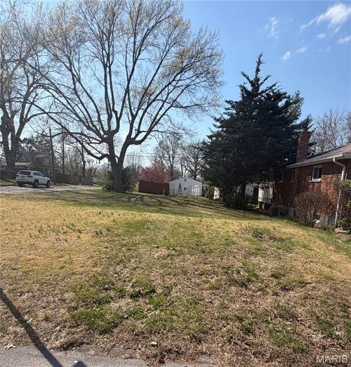 4421 Picajune Ave, Saint Louis, MO, 63134-3453 | Card Image