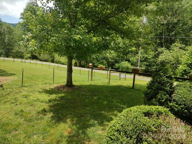 47 Country Creek Dr, House other with 2 bedrooms, 2 bathrooms and null parking in Sylva NC | Image 6