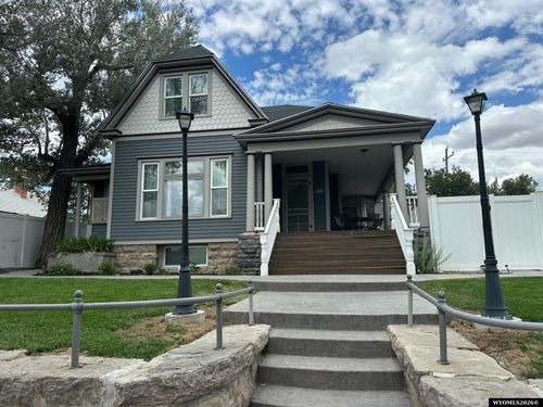 509 W Maple St, Rawlins, WY, 82301-5528 | Card Image