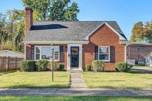 3816 Sunrise Ave Nw, Roanoke, VA, 24012-3212 | Card Image