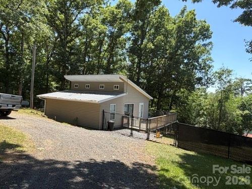 240 Skyline Dr, New London, NC, 28127-7618 | Card Image