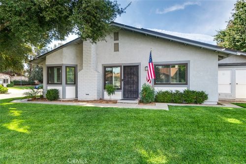 3198 Bexfield Ct, Riverside, CA, 92503-5746 | Card Image