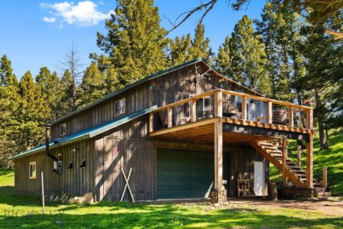 590 Middle Skunk Creek Rd, Bozeman, MT, 59715-7905 | Card Image
