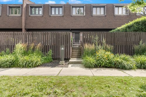 1020 Deerfield Rd, Highland Park, IL, 60035-3578 | Card Image
