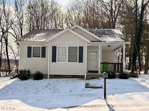 383 Mckinley Ave Sw, Massillon, OH, 44647-7969 | Card Image