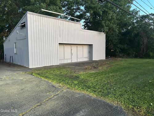 2 Maple Ave, Glenville, NY, 12302-4612 | Card Image