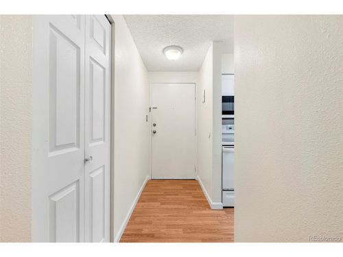 105-7375 E Quincy Ave, Denver, CO, 80237-2369 | Card Image