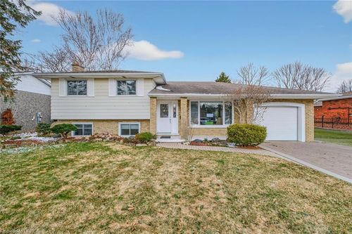 19 Adams Lane, Simcoe, ON, N3Y4P4 | Card Image