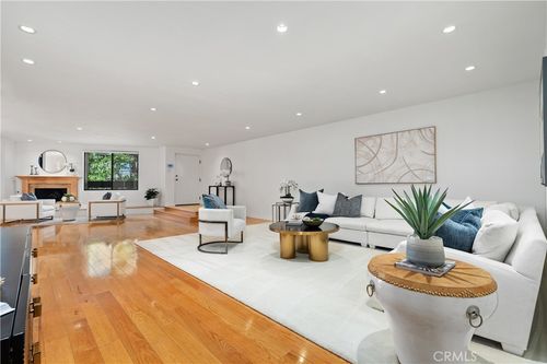 12-11687 Bellagio, Los Angeles, CA, 90049 | Card Image