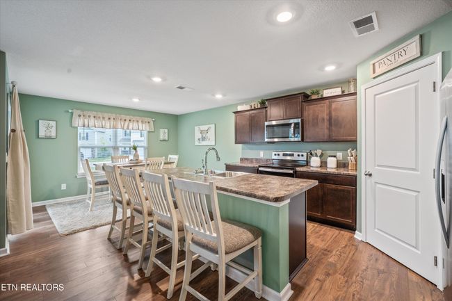 9502 Joy Denise Ln, House other with 3 bedrooms, 3 bathrooms and null parking in Heiskell TN | Image 9