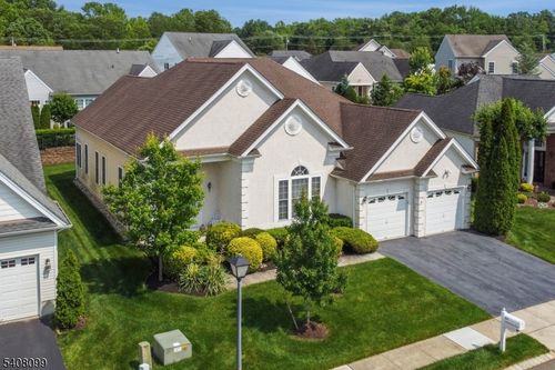 23 Crooked Stick Pl, Monroe Twp, NJ, 08831-8898 | Card Image