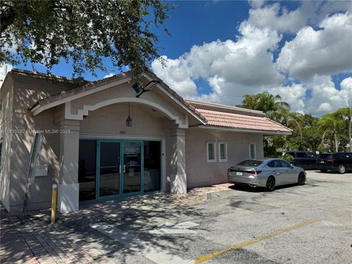 1955 Tyler St, Hollywood, FL, 33020-4516 | Card Image
