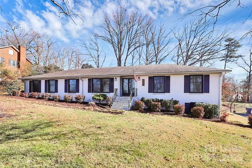 1932 Stoneyridge Dr, Charlotte, NC, 28214-8342 | Card Image