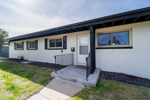 3117 Douglas St, Cheyenne, WY, 82009-5331 | Card Image
