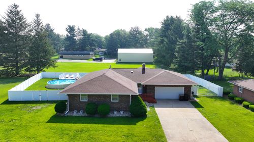 611 Marsha Ln, Rock Falls, IL, 61071-1848 | Card Image