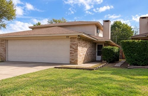 415 S Las Vegas Trl, White Settlement, TX, 76108-2746 | Card Image